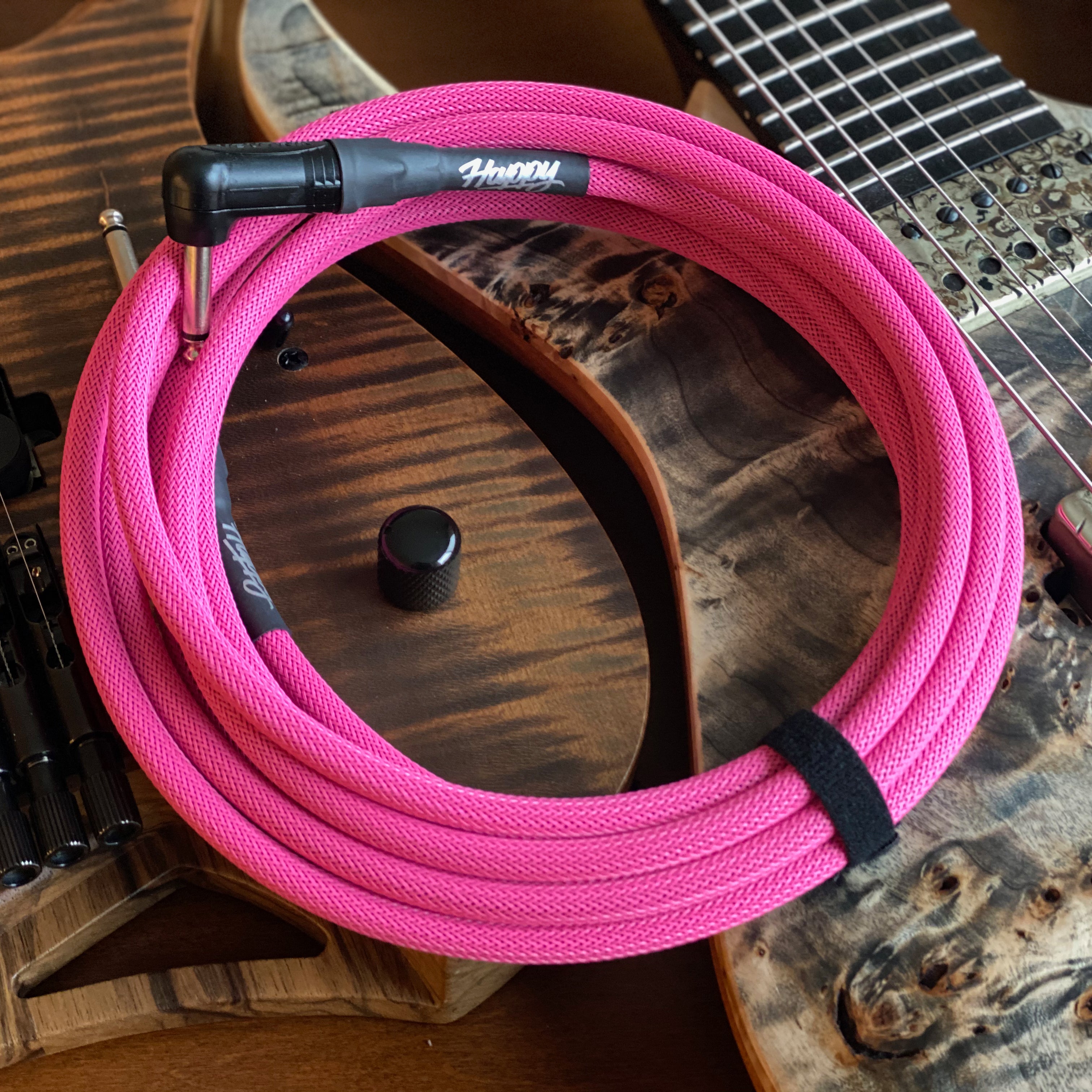 The Pat Sheridan (Fit For An Autopsy) Elite Instrument Cable - Pink